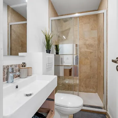 Renting - Cambrai03 - Seaside On The Promenade Des Apartment *